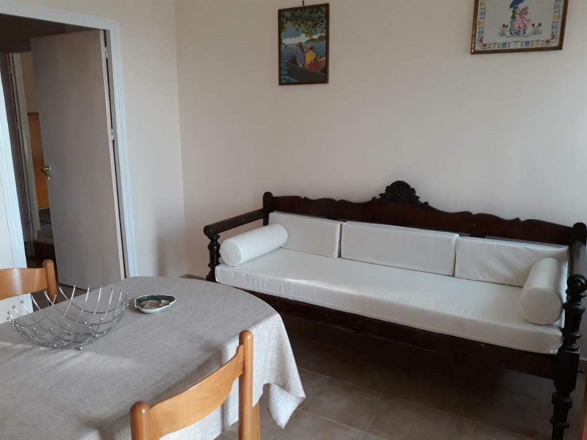 Maria Guesthouse Κίνι Εξωτερικό φωτογραφία