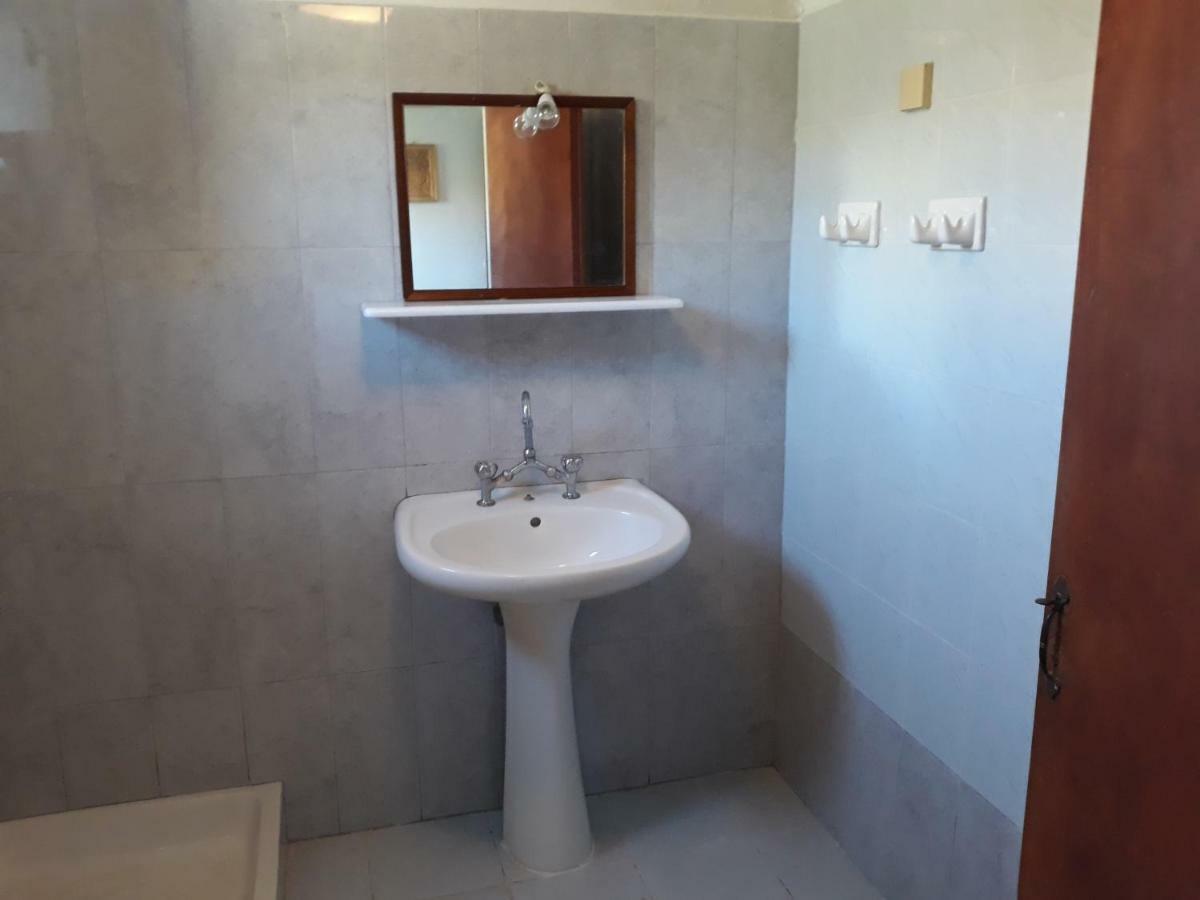 Maria Guesthouse Κίνι Εξωτερικό φωτογραφία